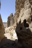 Hole in the Wall Mojave National Preserve 2006